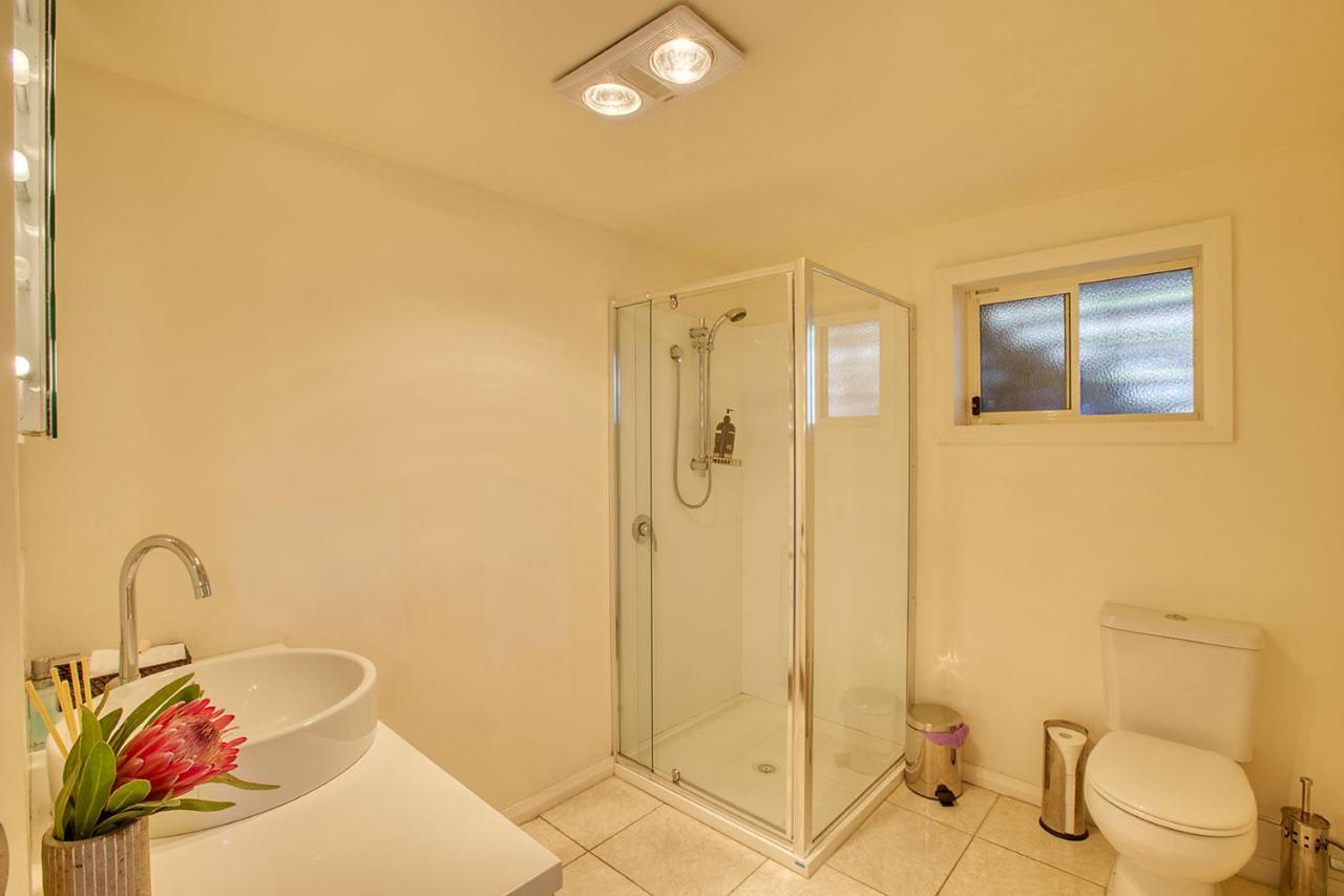 Quarterdeck Apartment Binalong Bay Ngoại thất bức ảnh